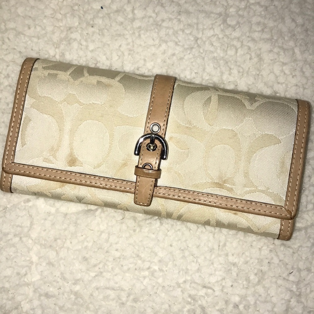 COACH wallet